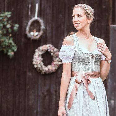 Wiesn Look 2017 – Krüger Dirndl von Alpenclassics