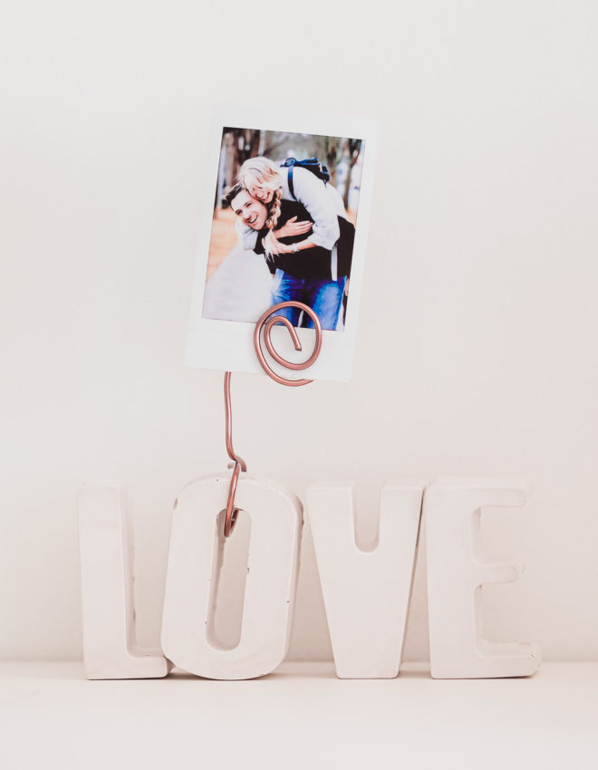 DIY mit instax Mini Teil 1: Fotohalter aus Betonbuchstaben
